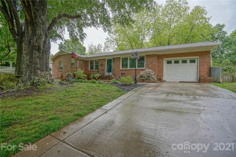 501 Fieldstone Road