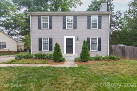 6522 Lantern Court