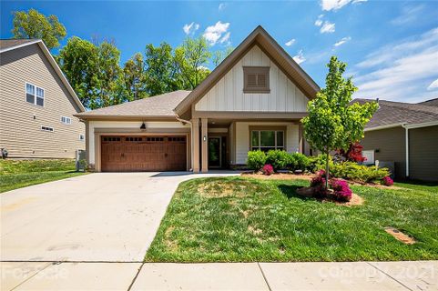 1359 Stonecroft Lane sold home in Woodbridge, Concord, NC