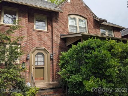 17 Westall Avenue