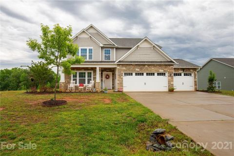 18548 Mainsail Court