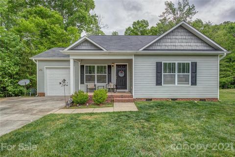 1275 Laurel Woods Drive
