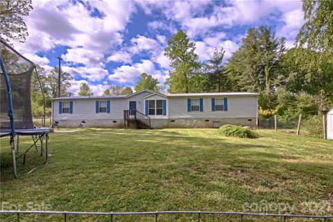625 Tabor Road sold home in Ward Heights, East Flat Rock, NC
