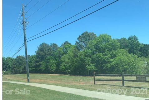 562 Sutton Road