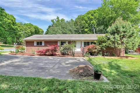 7501 Monroe Road