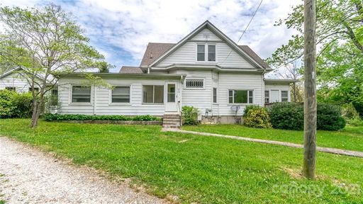 34 Kit Carson Lane sold home in Forest Hills, Hendersonville, NC