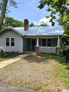 5 Main Street sold home in Alta Vista, Asheville, NC