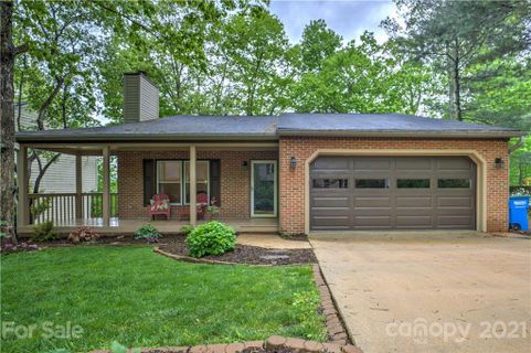 33 Foxberry Drive