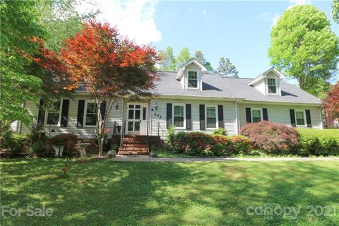 Previously sold for $305,000