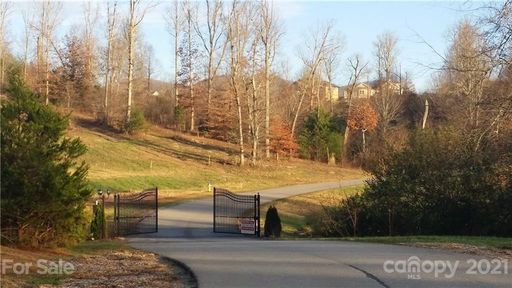 54 Al Dorf Drive 109 sold home in Greenwood Park, Weaverville, NC