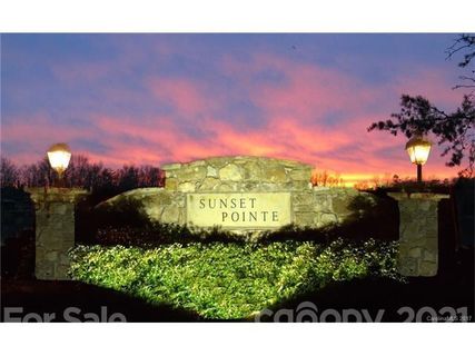 103 Sunset Pointe Drive
