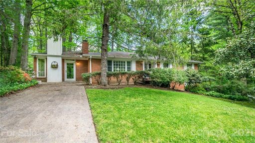 912 Toxaway Drive
