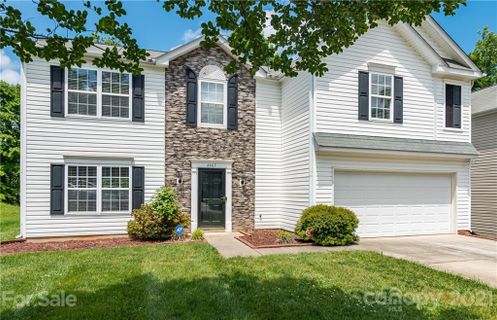 6605 Forest Cross Drive sold home in The Woodlands, Charlotte, NC