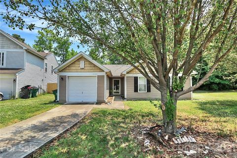 10008 Green Hedge Avenue