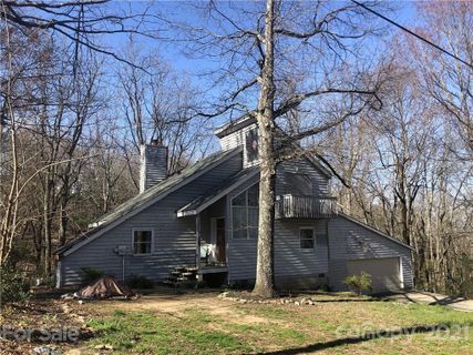 5685 Pine Ridge Drive