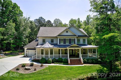 1415 Rosehill Drive sold home in Oak Grove Farm, Waxhaw, NC