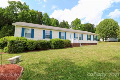 1019 Daniel Drive sold home in Shadow Oaks, Stanley, NC