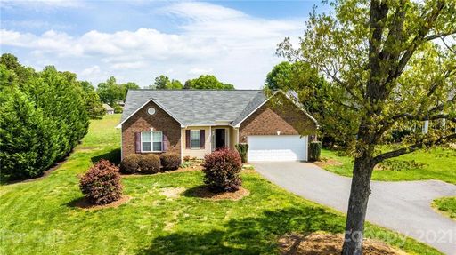 1798 Thomasville Road sold home in Thomasville Acres, Conover, NC