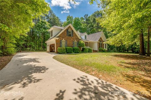 706 Pondside Court sold home in Hawkins Ridge, York, SC