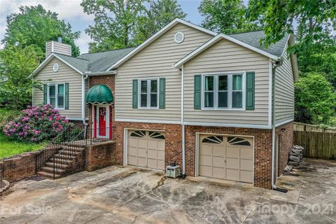 13 Fox Ridge Drive