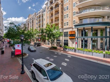 4620 Piedmont Row Drive 512