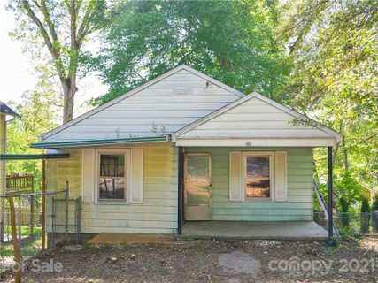 55 Middlemont Avenue