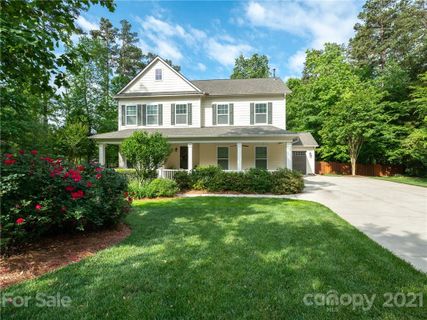6515 Northern Red Oak Drive