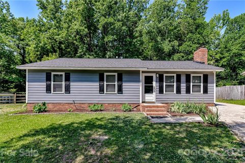 2803 Royal Ridge Lane