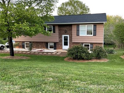 3792 Newhall Drive sold home in Eastover, Conover, NC