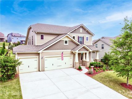 4029 Thames Circle