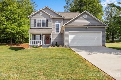 220 Doe Run 40 sold home in River Glen, Morganton, NC