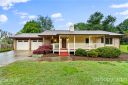 5366 Stonewood Drive sold home in Hickory, SC