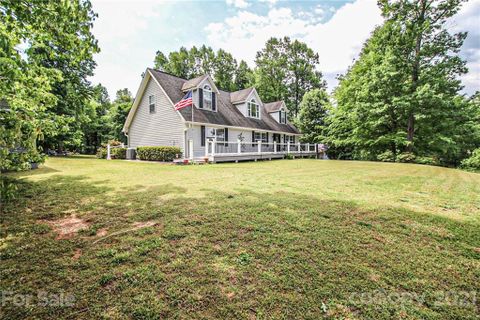 121 Lake Top Lane sold home in Top Of The Lake, Statesville, NC