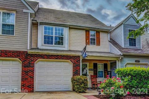 10636 Greyhound Drive