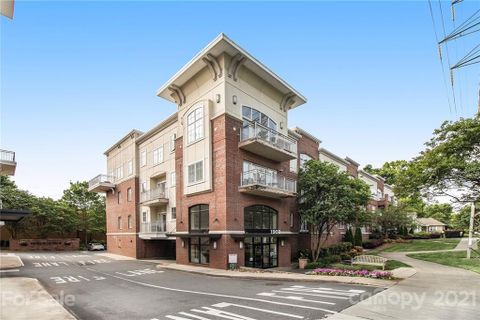 1903 Kenilworth Avenue 102A sold home in Dilworth Walk, Charlotte, NC