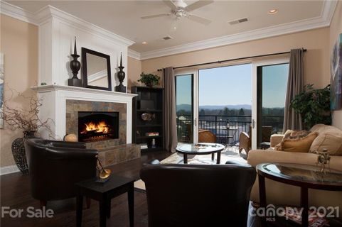 29 W French Broad Street 306