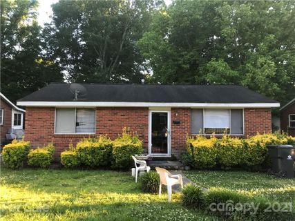 1736 Finchley Drive