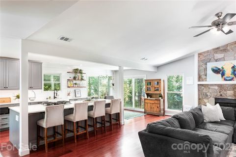 4113 Bon Rea Drive sold home in Cedar Woods, Charlotte, NC