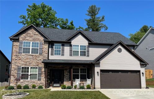 14 Henbit Way sold home in Balsam Ridge, Arden, NC