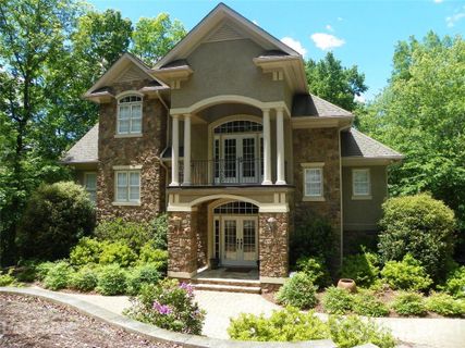 335 Whisper Lake Drive