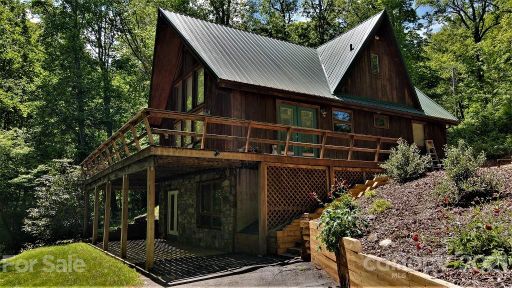 145 Travis Road sold home in Oak Forest, Cullowhee, NC