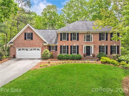 334 Red Fox Circle