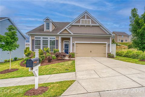 3431 Streamside Drive