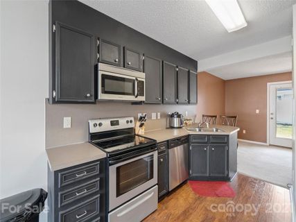 3293 White Oak Court G3 sold home in White Oak Manor, Claremont, NC