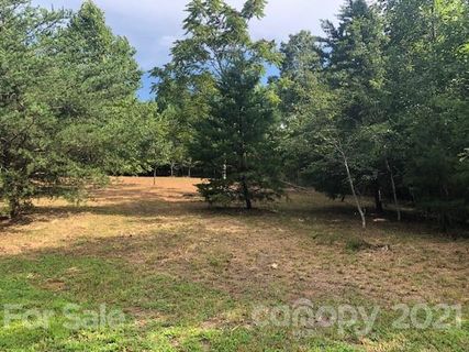 36 N Mountain Lane