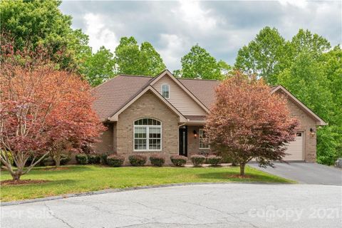 89 Dallas Drive sold home in Mountain Valley, Hendersonville, NC