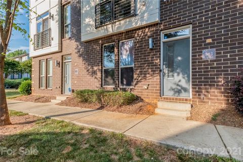 943 Warren Burgess Lane