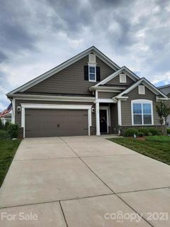 109 Rosebay Drive