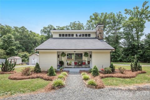 521 Cherrywood Lane