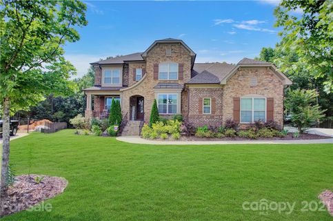 2431 Madeira Circle